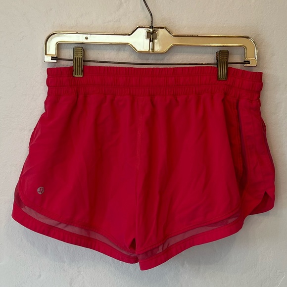 Lululemon Make a Move Short in Pink (Size 8) - Picture 3 of 9
